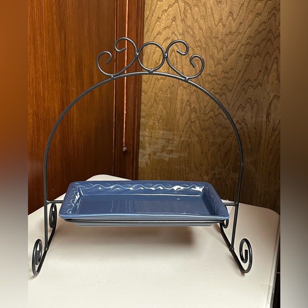Vintage wrought iron stand holder with Appetizer Tray in cobalt blue